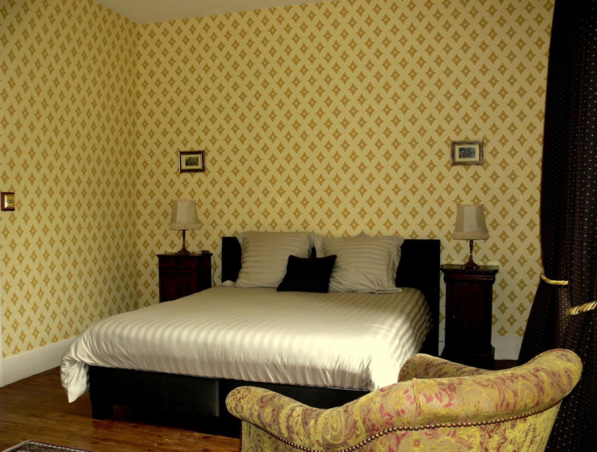 Domaine De La Brugere Bed & Breakfast Nantheuil Exterior photo
