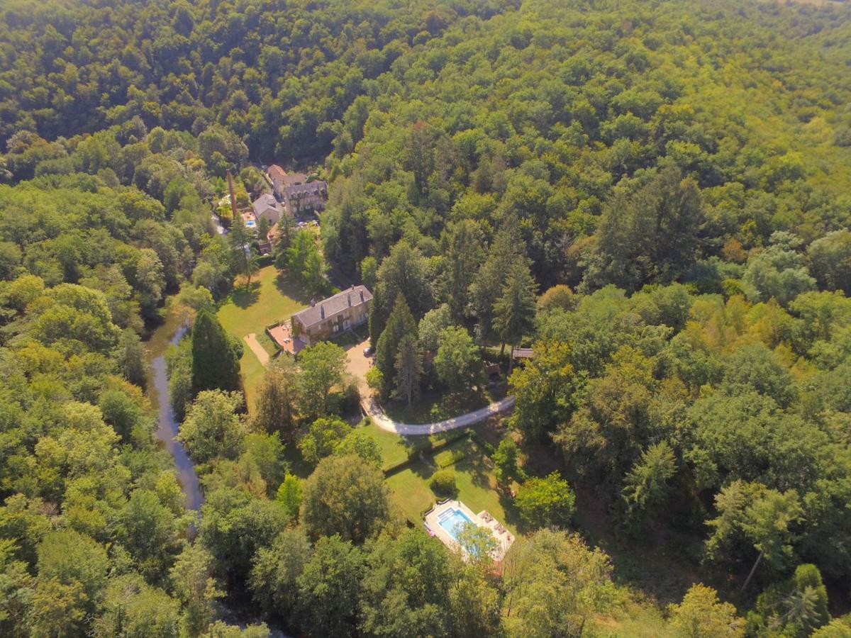 Domaine De La Brugere Bed & Breakfast Nantheuil Exterior photo